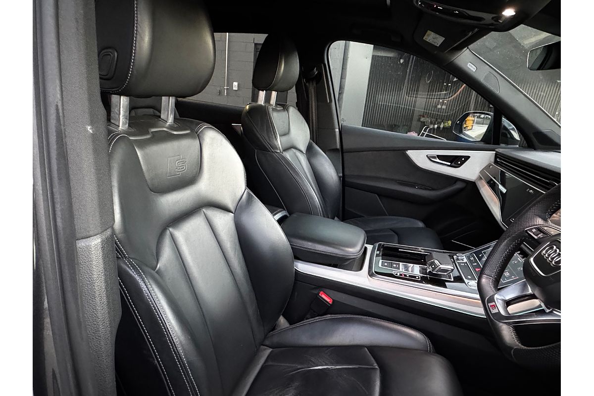 2020 Audi Q7 50 TDI S line 4M
