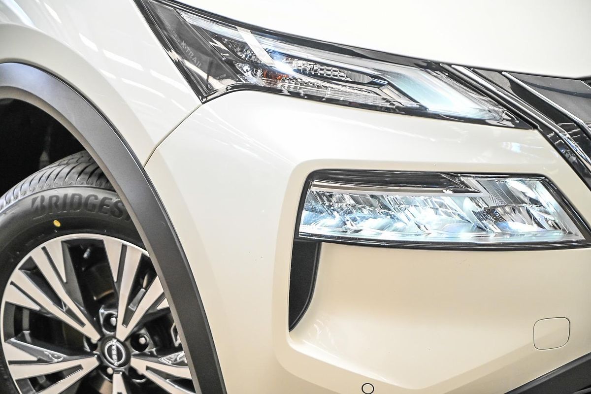 2023 Nissan X-TRAIL ST-L T33