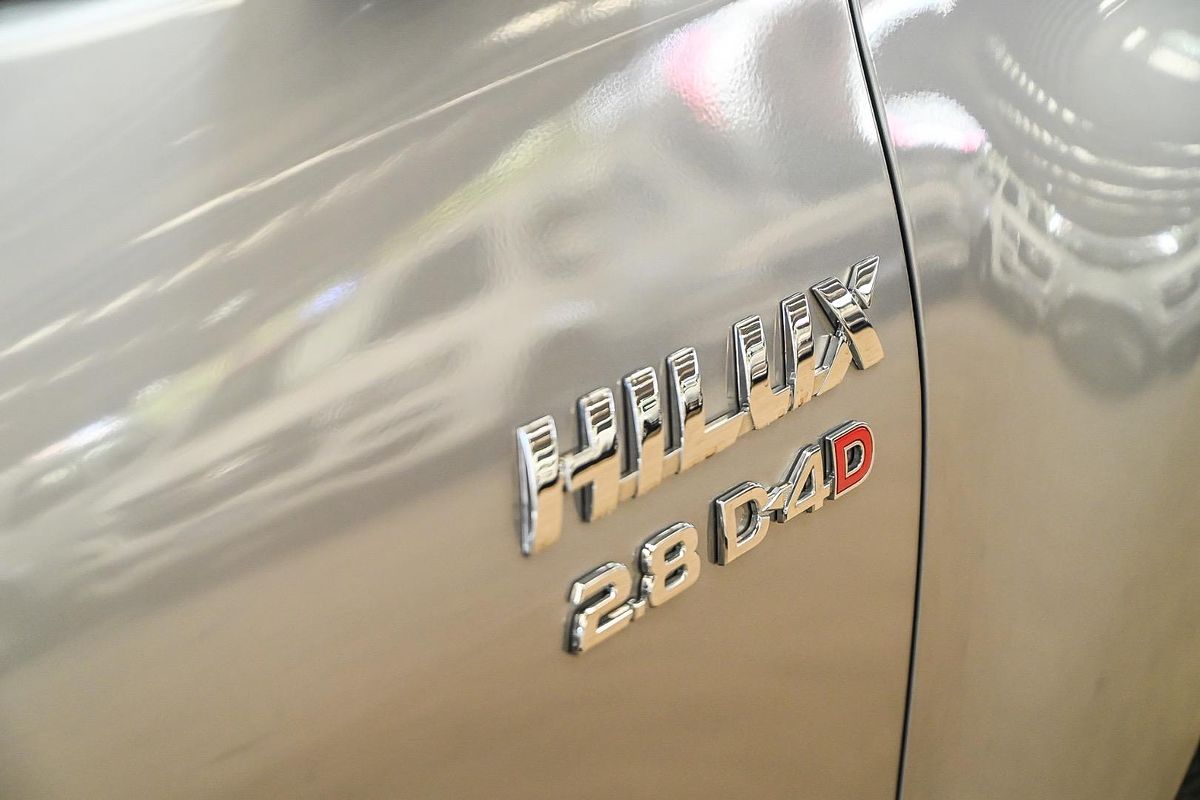 2022 Toyota Hilux SR5 GUN126R 4X4