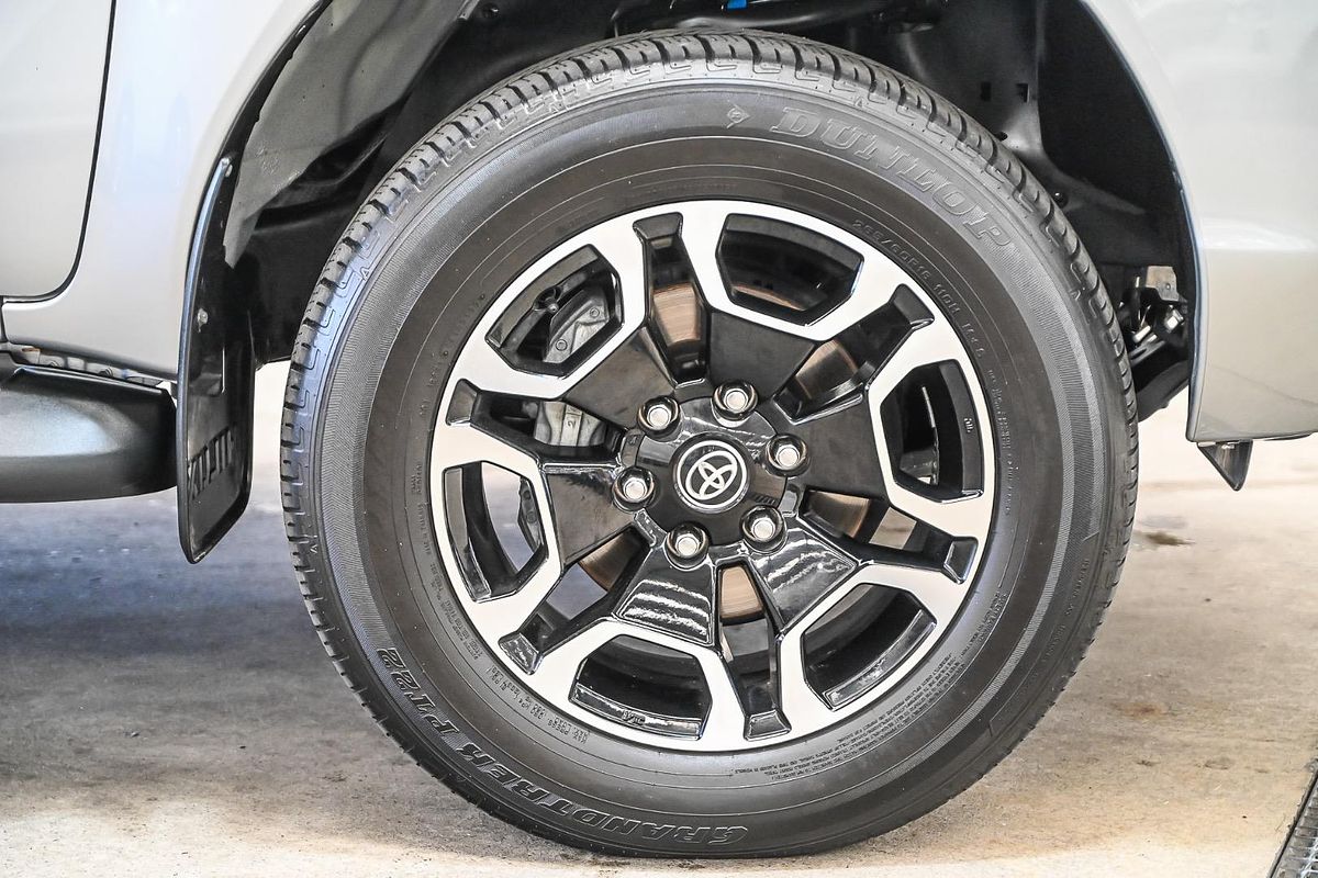 2022 Toyota Hilux SR5 GUN126R 4X4
