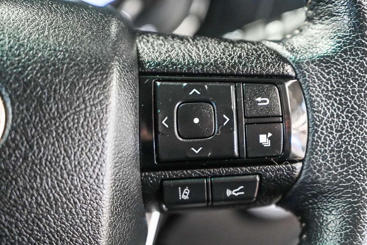 2022 Toyota Hilux SR5 GUN126R 4X4