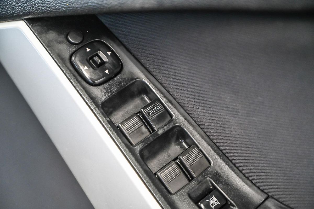 2014 Mazda BT-50 XTR Hi-Rider UP Rear Wheel Drive