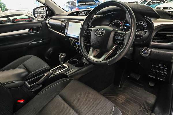 2022 Toyota Hilux SR5 GUN126R 4X4