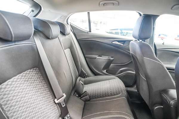 2018 Holden Astra RS BK