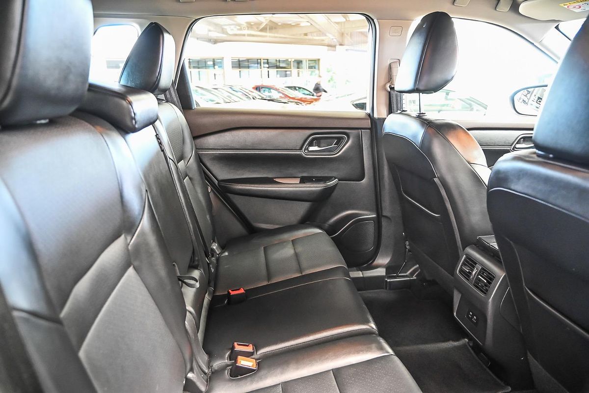 2023 Nissan X-TRAIL ST-L T33