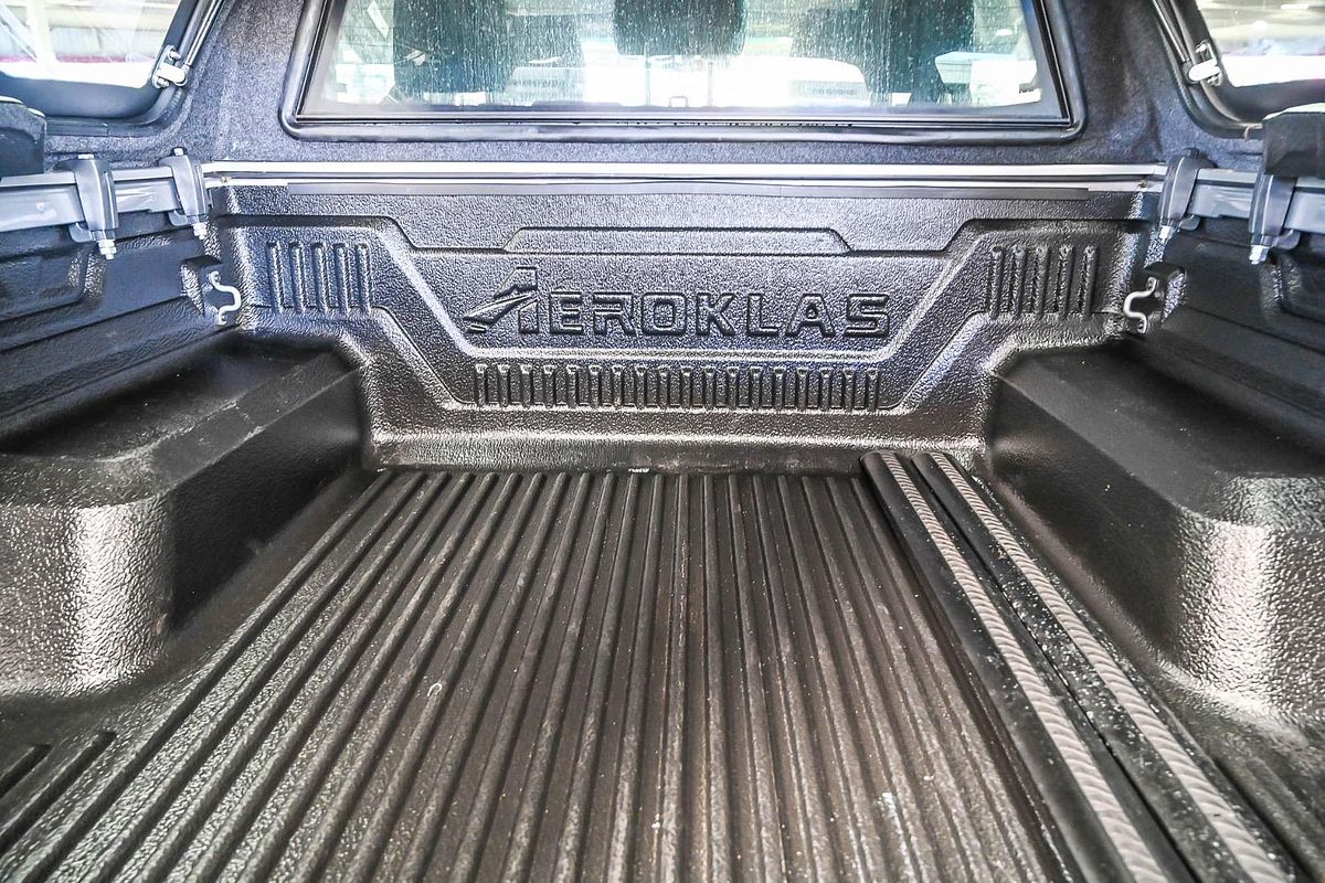 2022 Toyota Hilux SR5 GUN126R 4X4