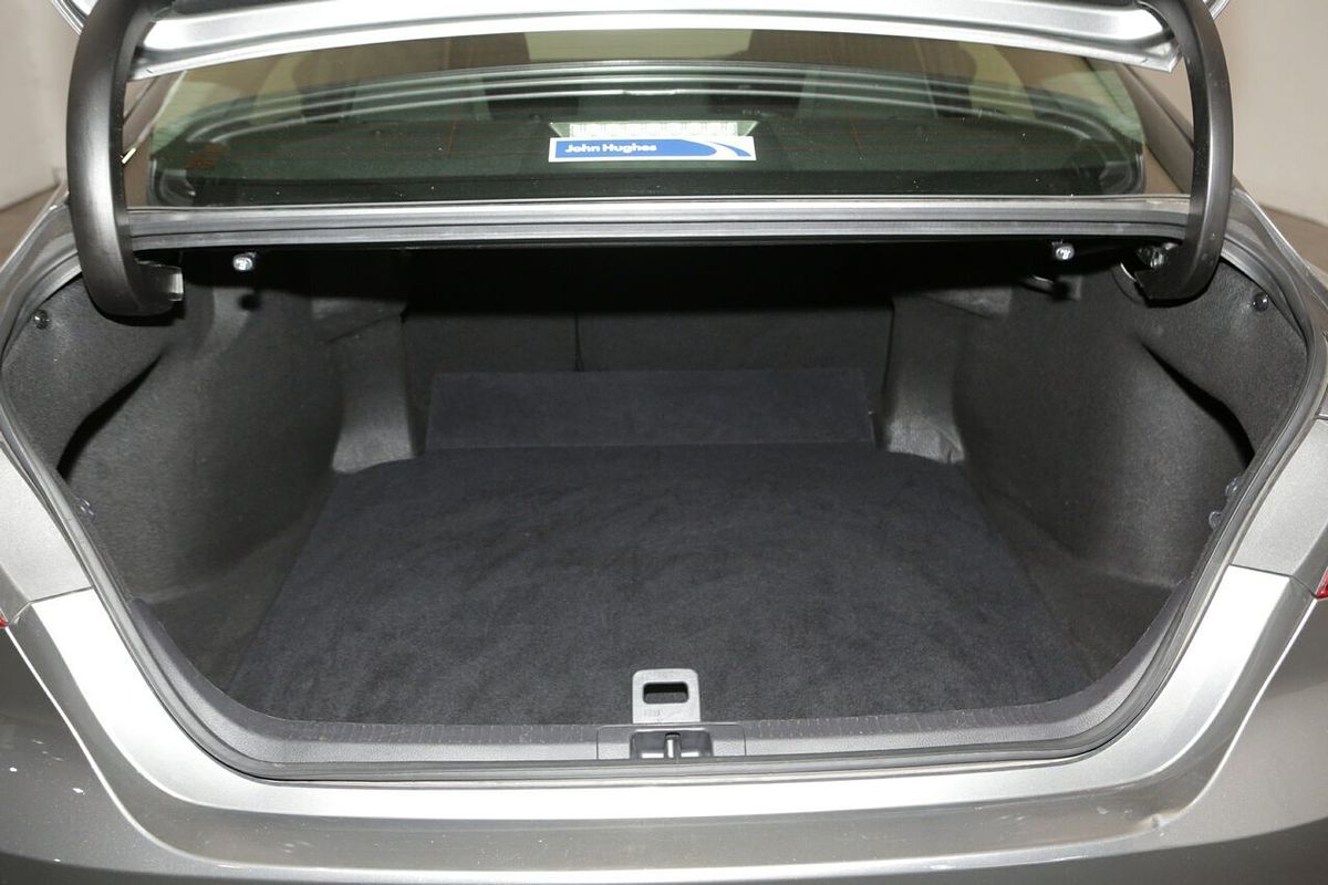 2022 Toyota Camry Ascent AXVA70R