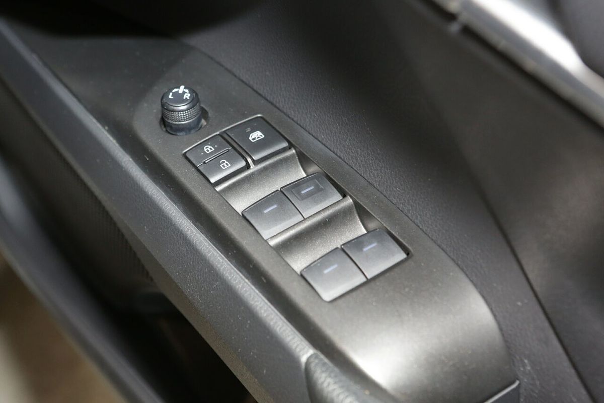 2022 Toyota Camry Ascent AXVA70R