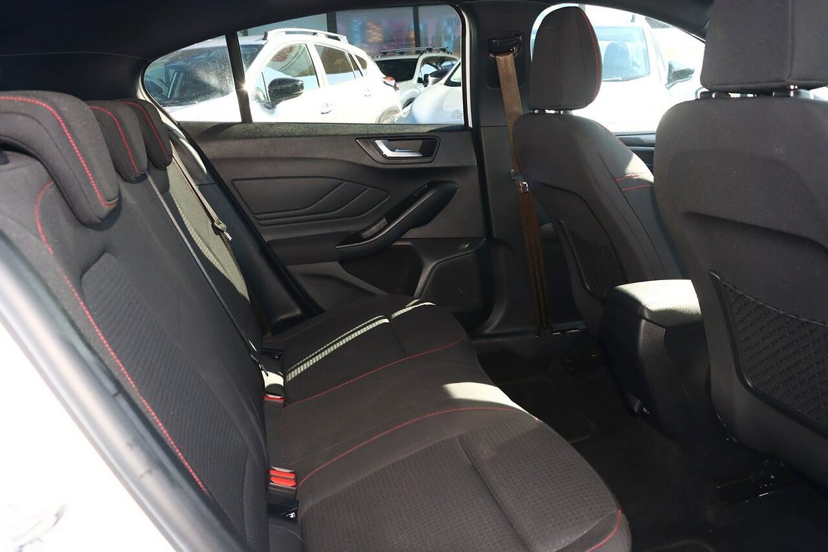 2021 Ford Focus ST-Line SA