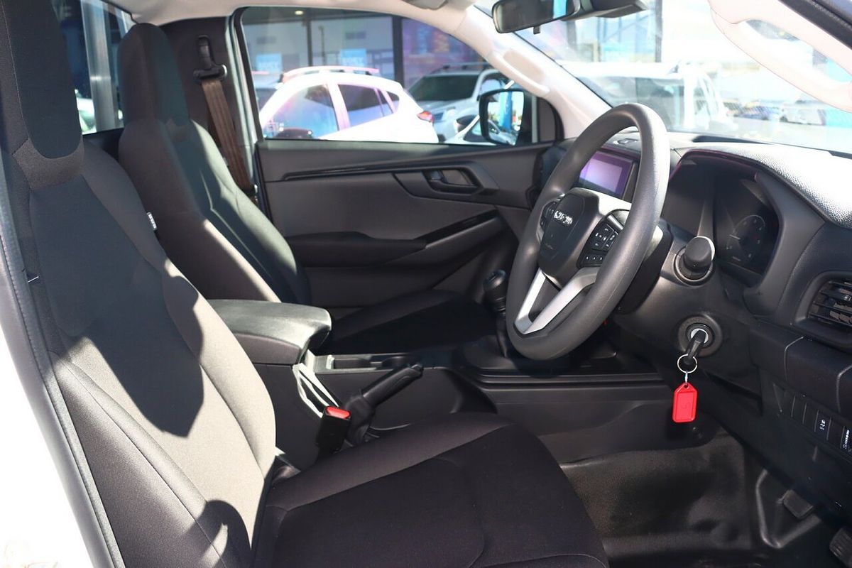 2024 Isuzu D-MAX SX High Ride Rear Wheel Drive