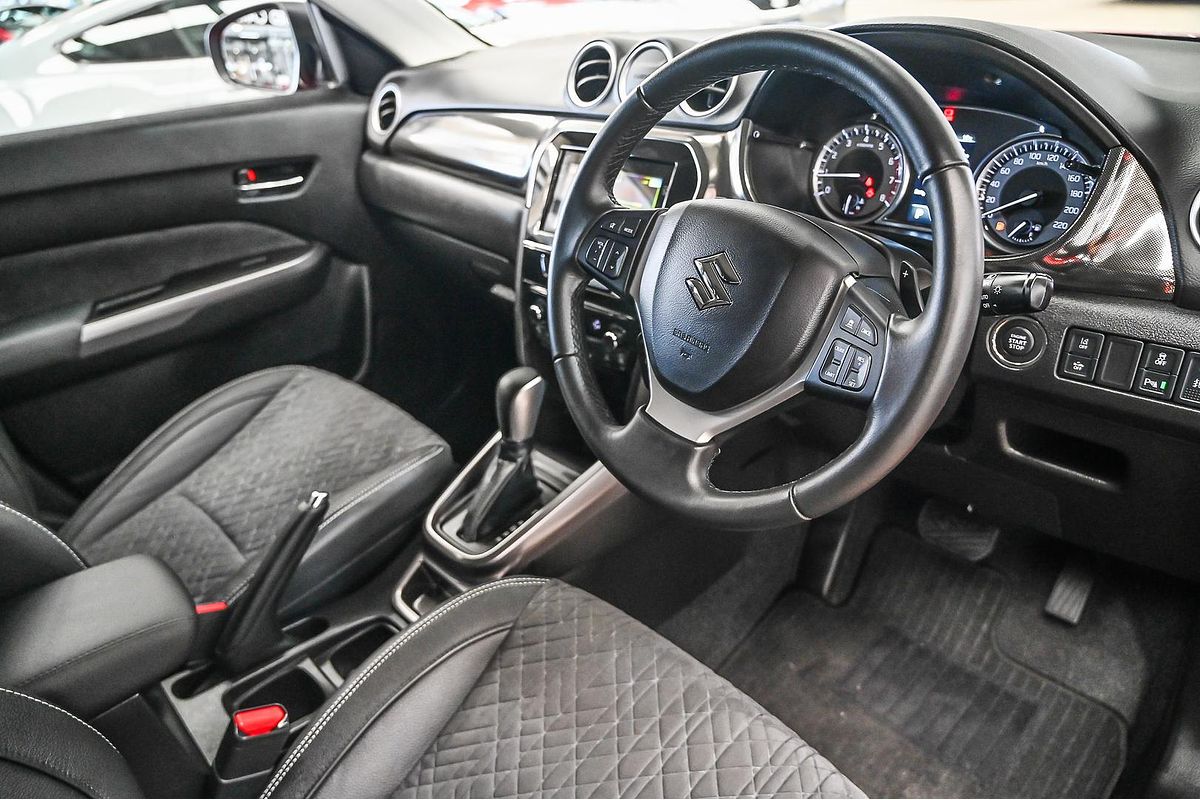 2023 Suzuki Vitara Turbo LY Series II