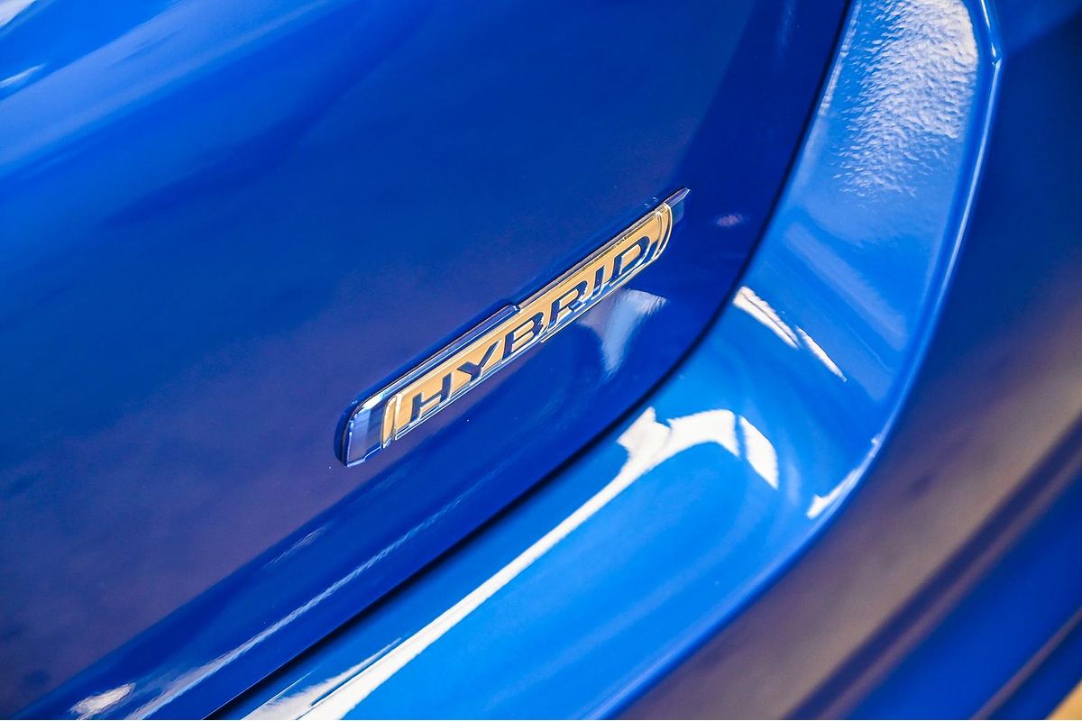 2024 Suzuki Swift Hybrid UZ