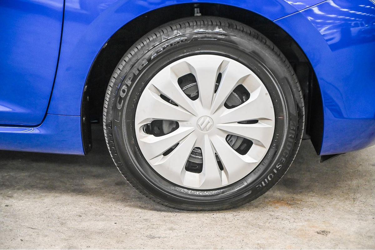 2024 Suzuki Swift Hybrid UZ