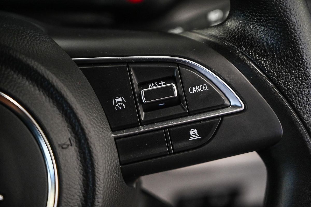 2024 Suzuki Swift Hybrid UZ