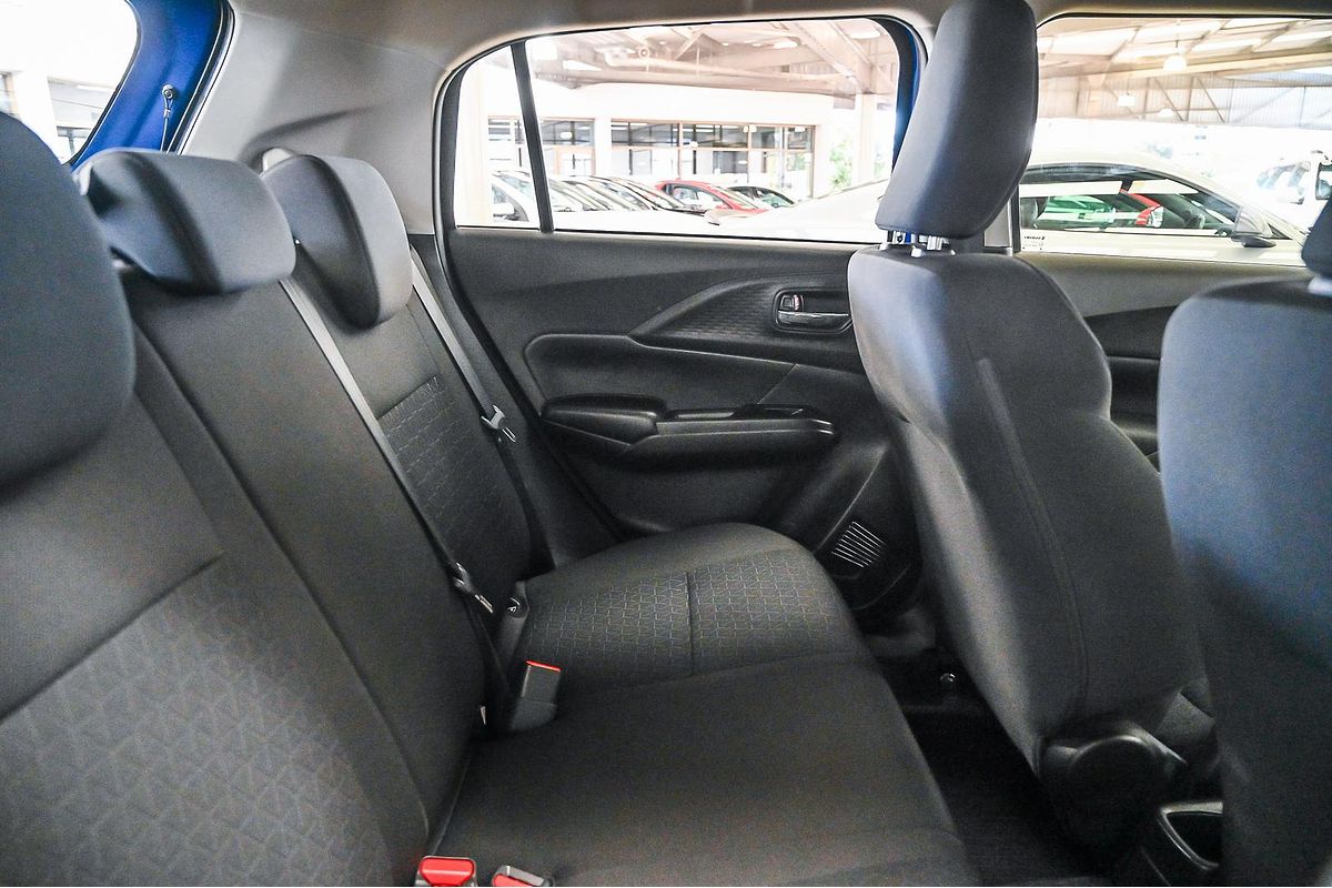 2024 Suzuki Swift Hybrid UZ
