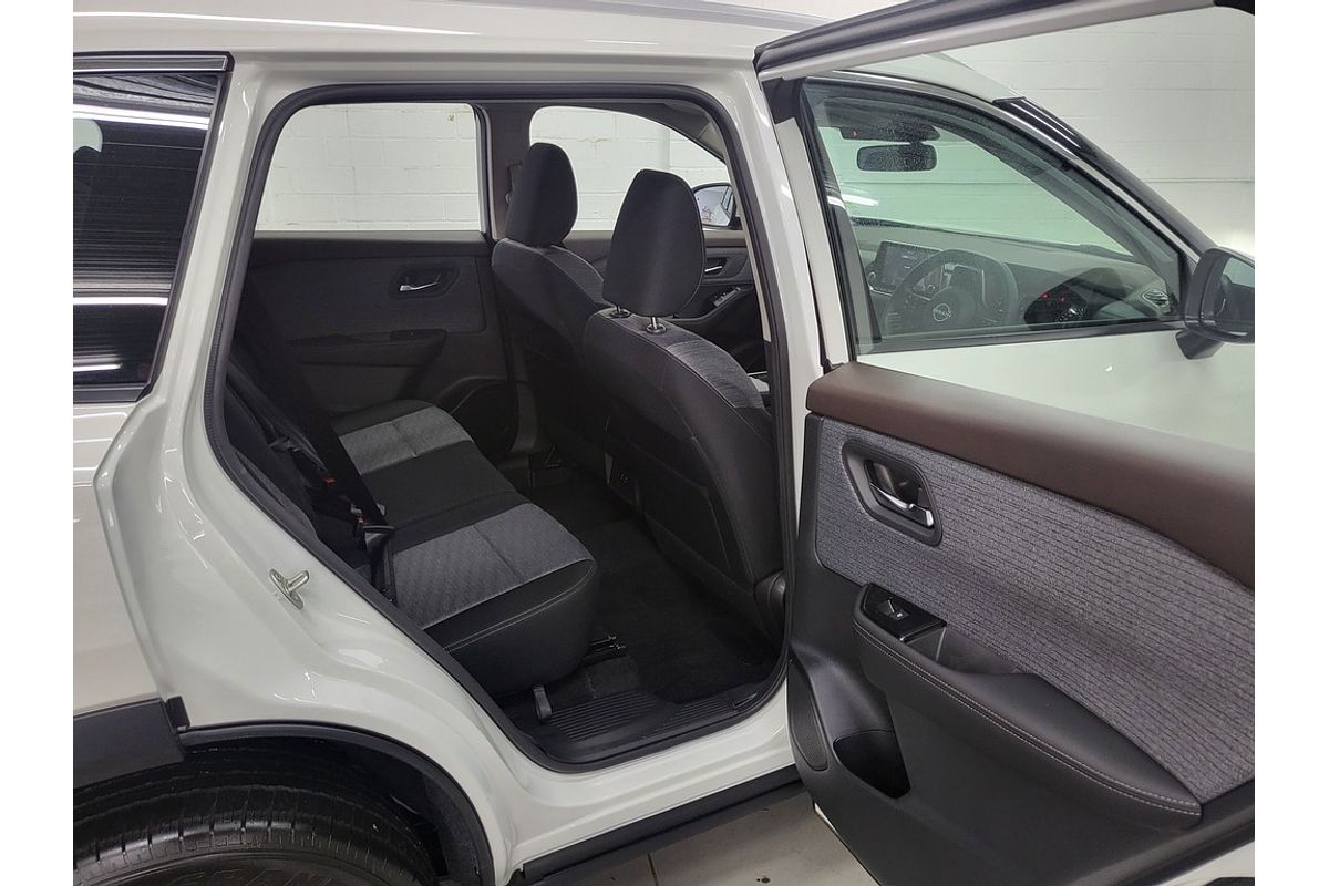 Nissan X-TRAIL 4WD AUTO ST 7 SEAT MY25