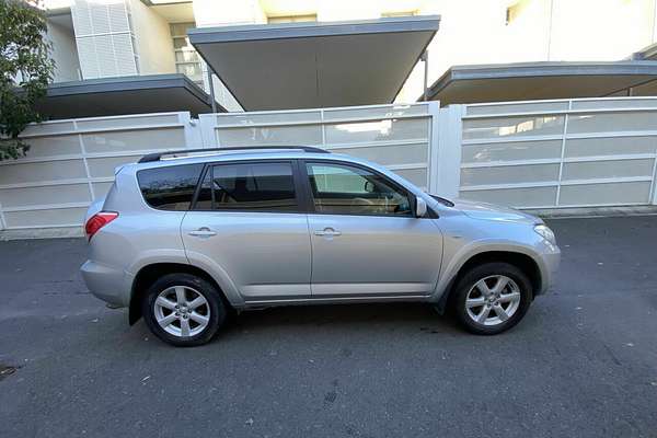 2006 Toyota RAV4 Cruiser ACA33R