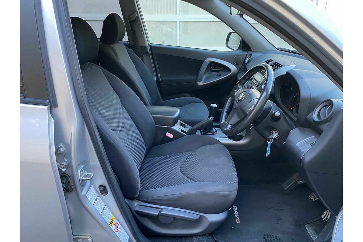 2006 Toyota RAV4 Cruiser ACA33R