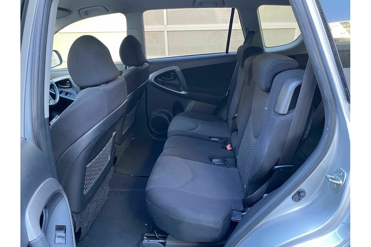 2006 Toyota RAV4 Cruiser ACA33R