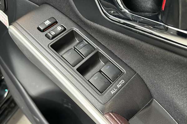 2014 Toyota Sai Hybrid S AZK10