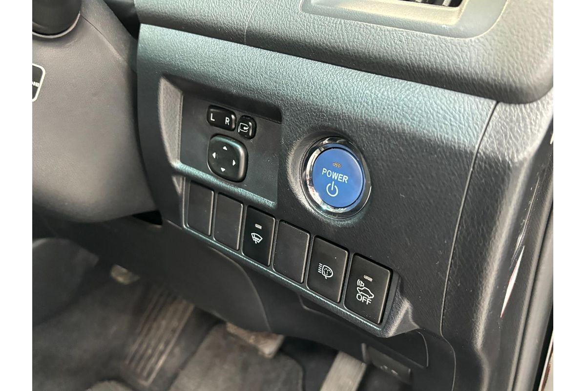2014 Toyota Sai Hybrid S AZK10