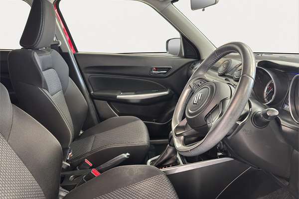 2017 Suzuki Swift Hybrid RS
