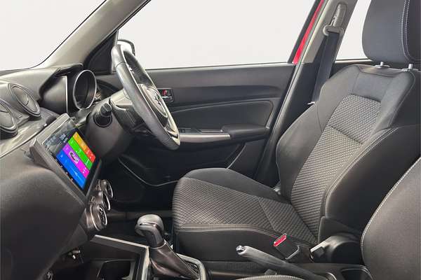 2017 Suzuki Swift Hybrid RS