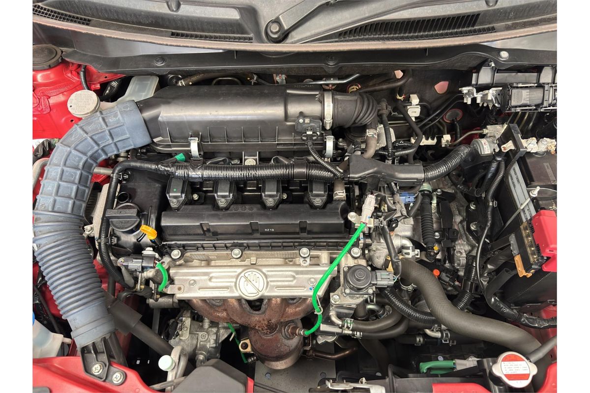 2017 Suzuki Swift Hybrid RS