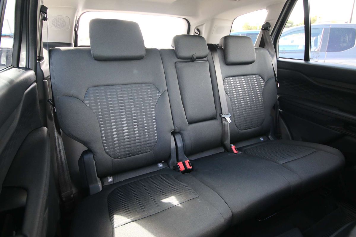 2024 Ford Everest Ambiente