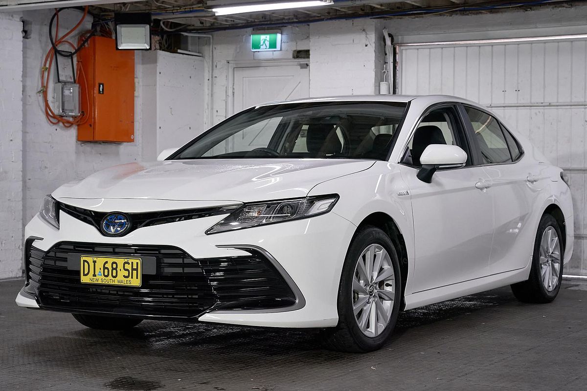 2024 Toyota Camry Ascent AXVH70R