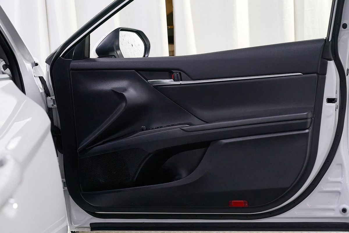 2024 Toyota Camry Ascent AXVH70R