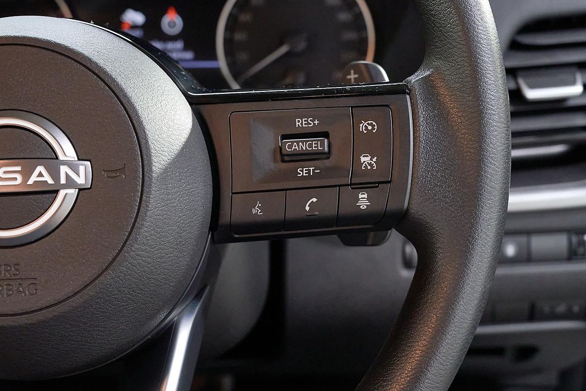 2024 Nissan X-TRAIL ST T33