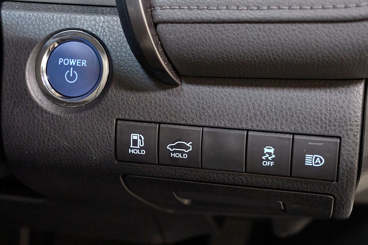 2024 Toyota Camry Ascent AXVH70R