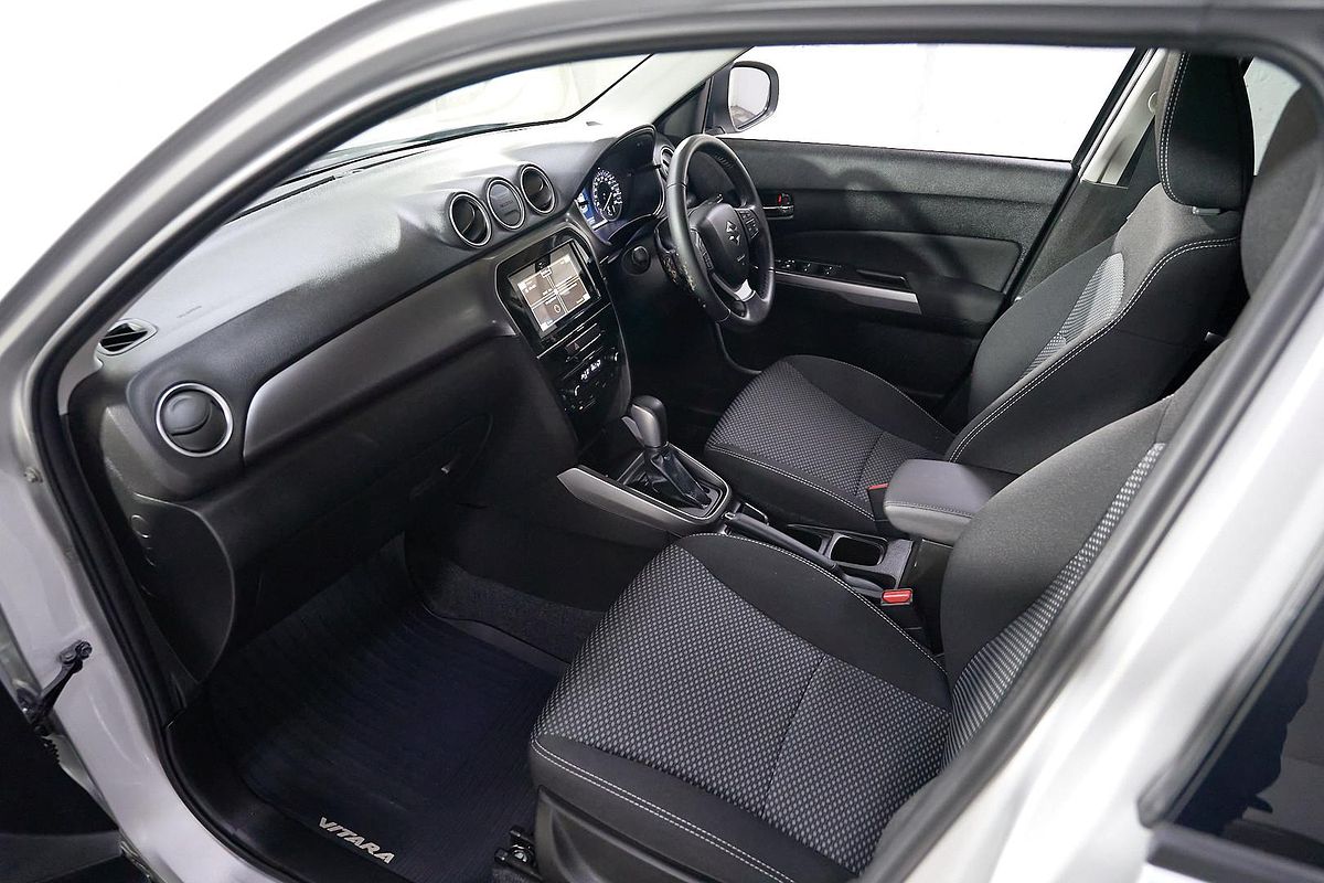 2023 Suzuki Vitara LY Series II