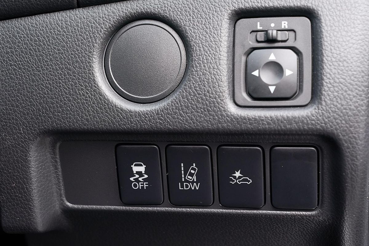 2021 Mitsubishi Triton GLX-R MR 4X4