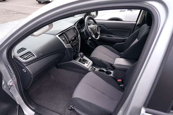 2021 Mitsubishi Triton GLX-R MR 4X4
