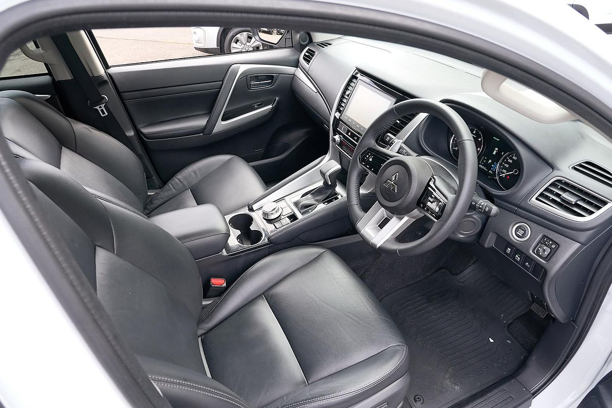 2024 Mitsubishi Pajero Sport GLS QG