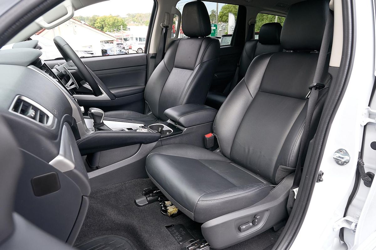 2024 Mitsubishi Pajero Sport GLS QG