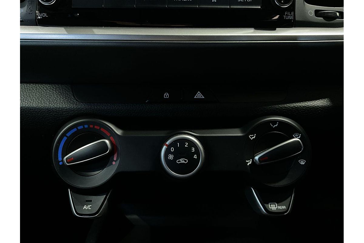 2023 Kia Stonic S YB