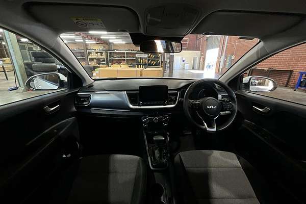 2023 Kia Stonic S YB