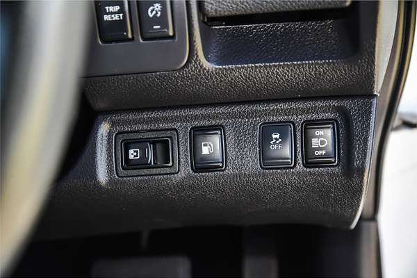 2018 Nissan Navara ST D23 Series 3 4X4