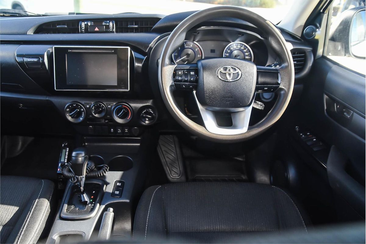 2019 Toyota Hilux SR GUN126R 4X4