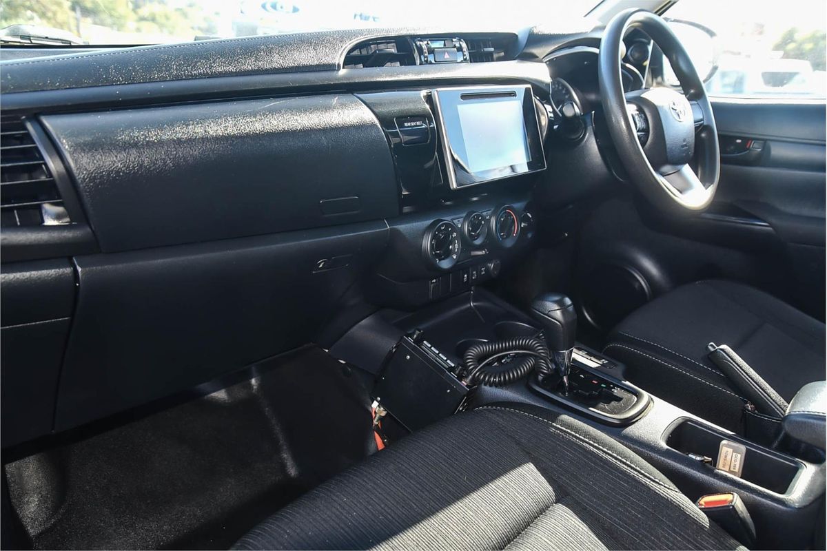 2019 Toyota Hilux SR GUN126R 4X4