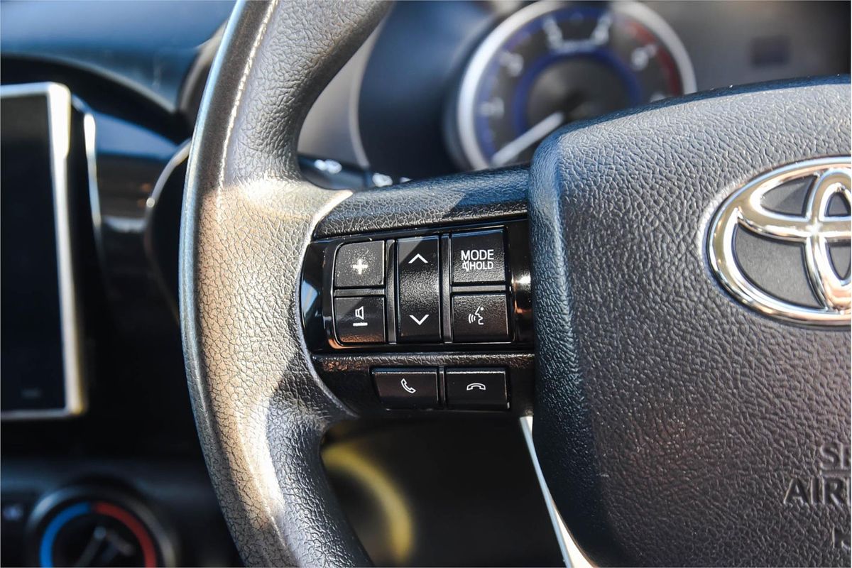 2019 Toyota Hilux SR GUN126R 4X4