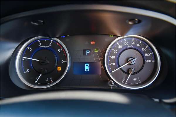 2019 Toyota Hilux SR GUN126R 4X4