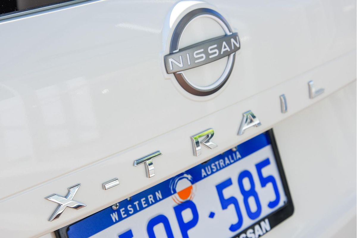 2024 Nissan X-TRAIL ST-L T33