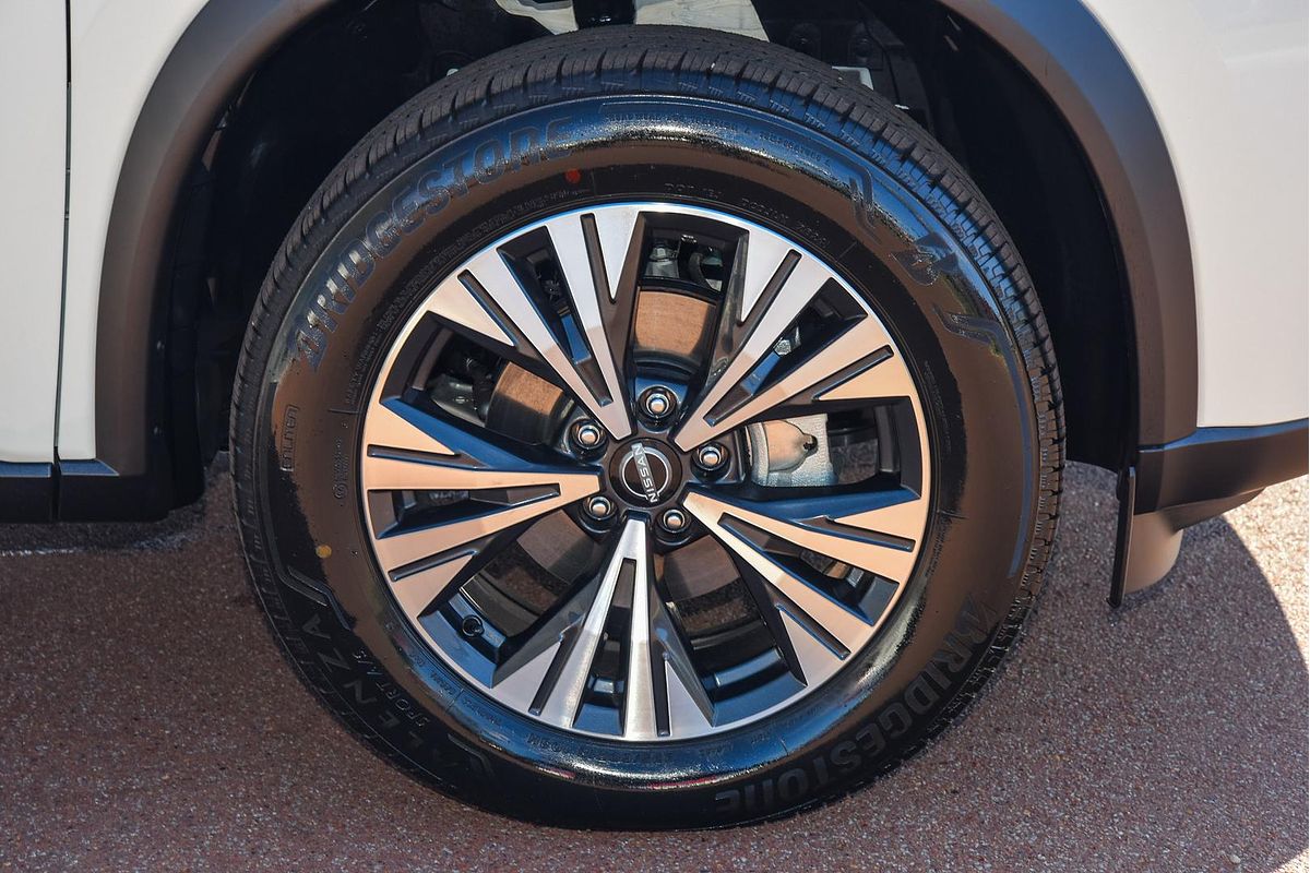 2024 Nissan X-TRAIL ST-L T33
