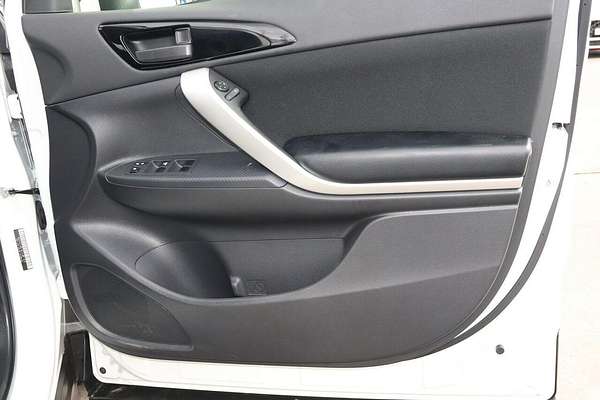2023 Mitsubishi Eclipse Cross ES YB
