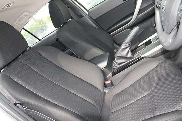 2023 Mitsubishi Eclipse Cross ES YB