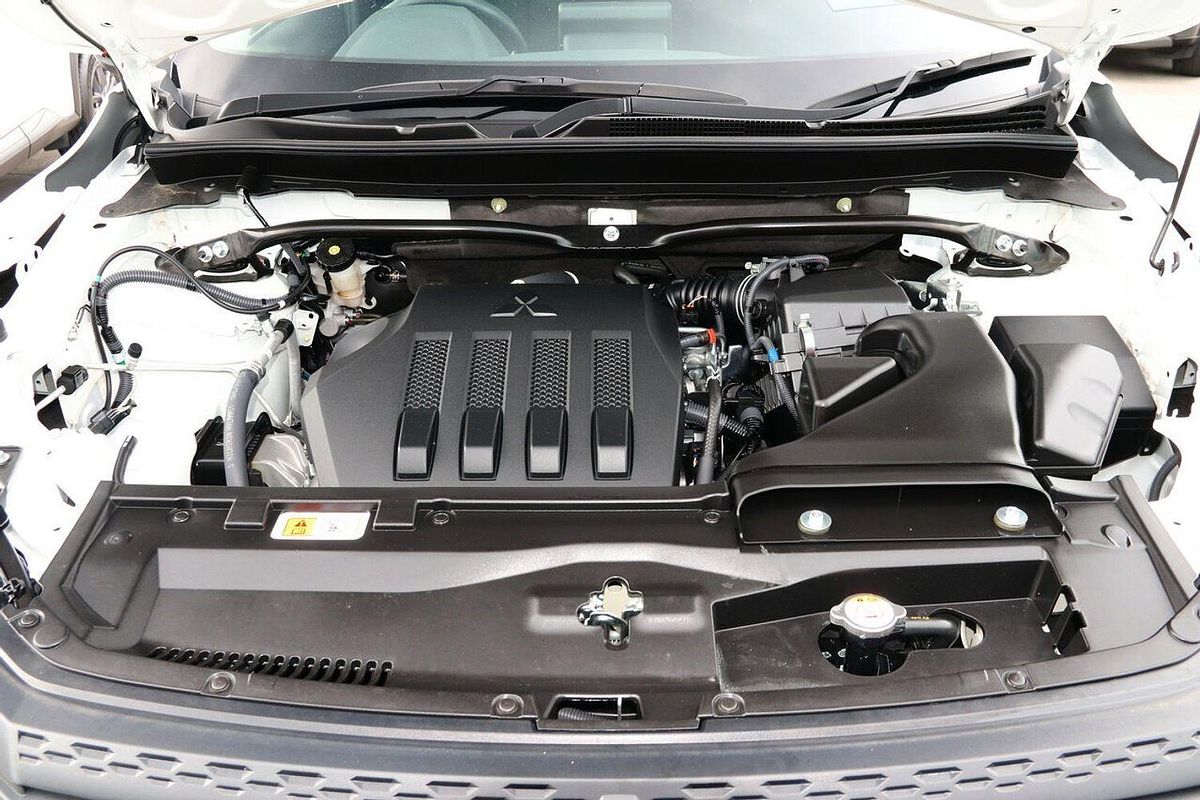 2023 Mitsubishi Eclipse Cross ES YB